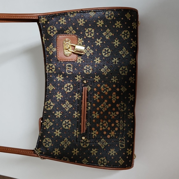 Printed Brown Faux Leather Shoulder Bag - Picture 6 of 9